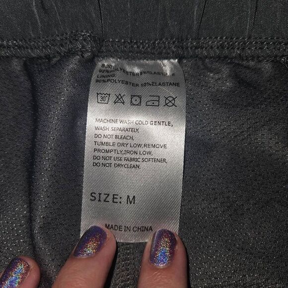 4 For $50 🎃 Gray Cargo Drawstring Skort Womens Size Medium - Picture 4 of 7